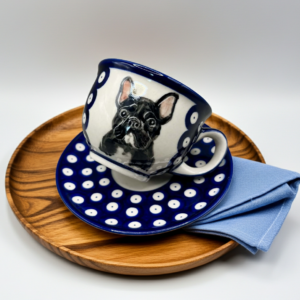 Filiżanka Bolesławiec 250 ml ze spodkiem – Buldog Francuski ręcznie malowana – Art Line