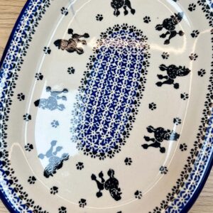 Półmisek owalny Bolesławiec z Pudlem – Premium Line – wersja outletowa